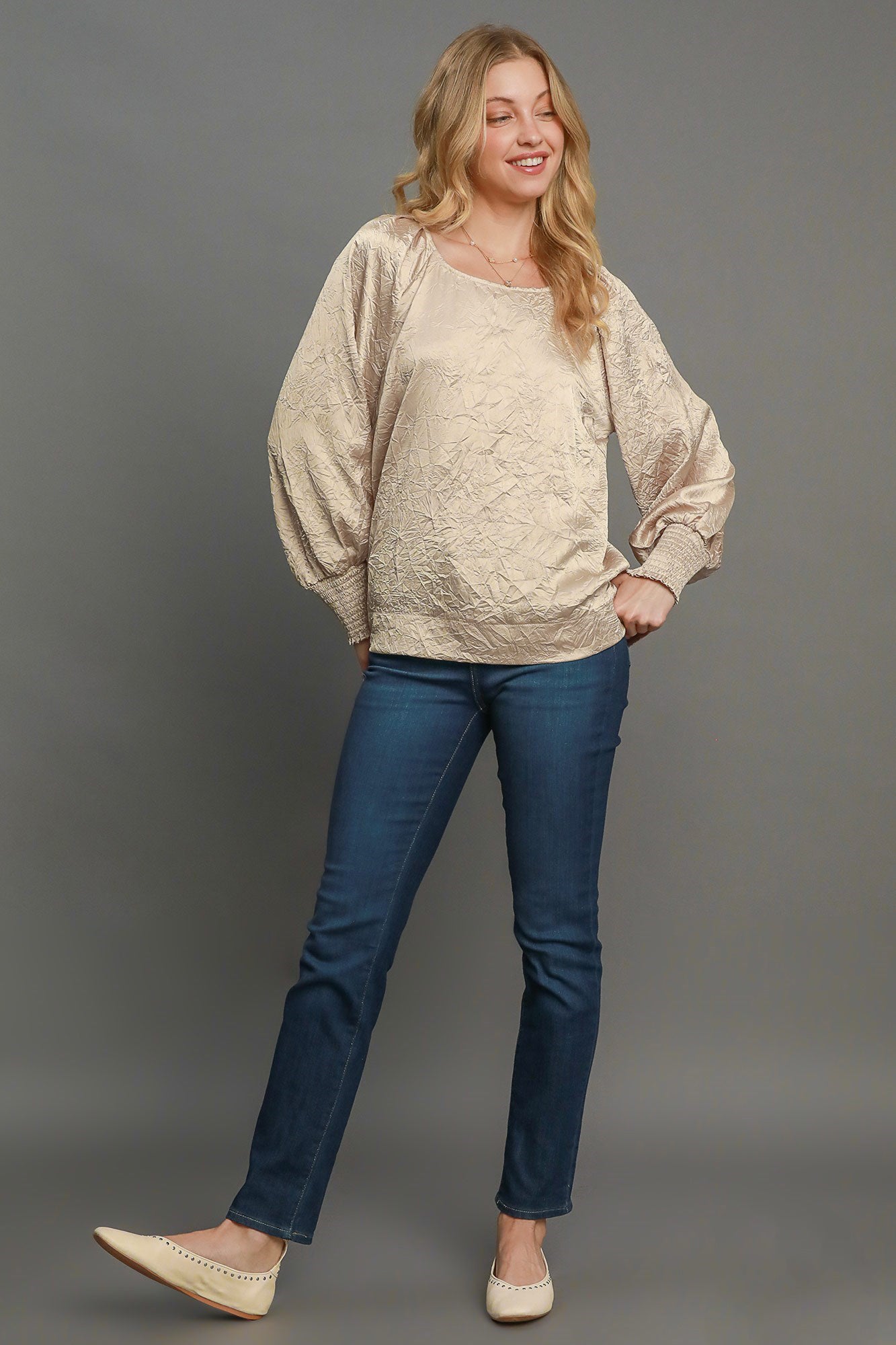 Wrinkled Round Neck Lantern Sleeve Blouse